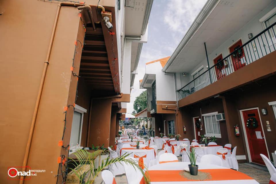Ashley And Bill'S Suites 'N Garden Hotel And Vacation Homes Carcar المظهر الخارجي الصورة